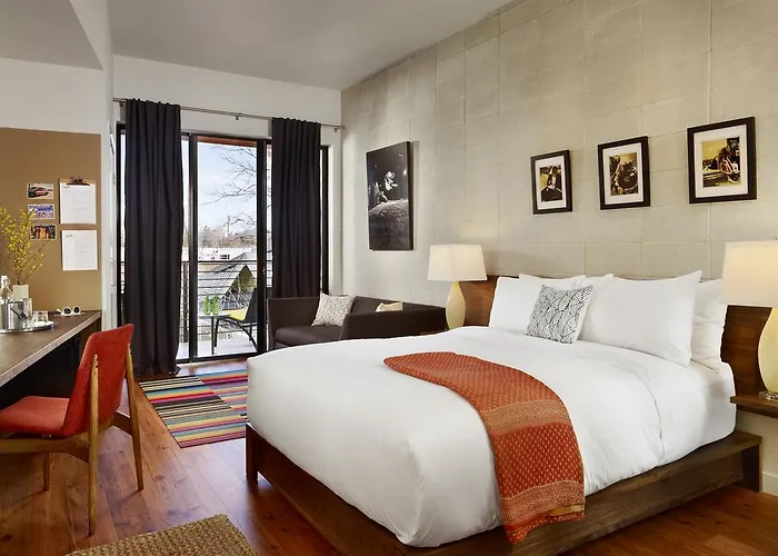 Heywood Hotel